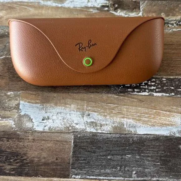 RAY BAN META GEN 1 TRANSITION GLASSES/SUNGLASSES - Picture 2 of 5